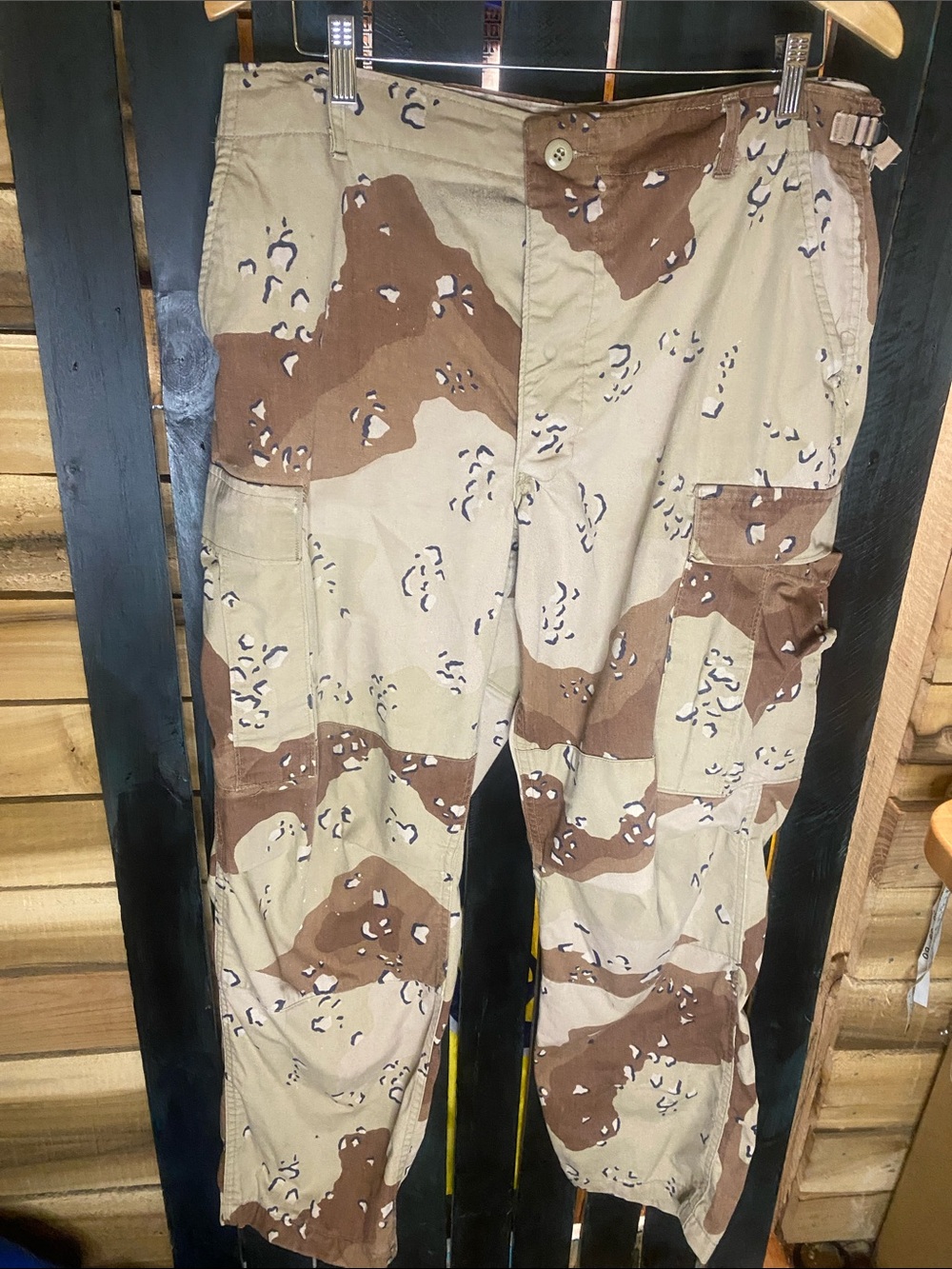 Vintage Desert Storm chocolate chip Camo Cargo Pants - Tan/Brown large short